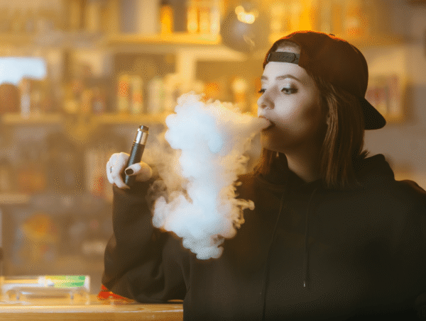 Top Mistakes Beginners Make With Disposable Vapes (And How to Avoid Them)